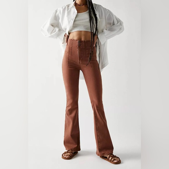 Free People We The Free Jayde Flare Jeans in Mesa Rust Merlot - Picture 1 of 13